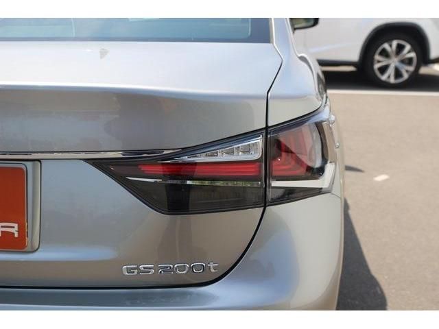 TOYOTA LEXUS GS200t 2016