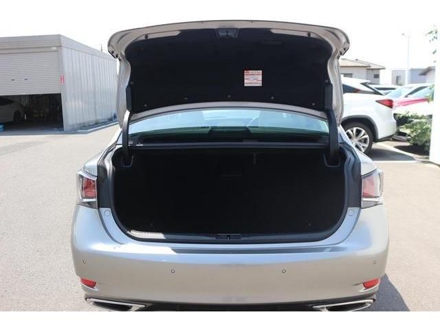 TOYOTA LEXUS GS200t 2016