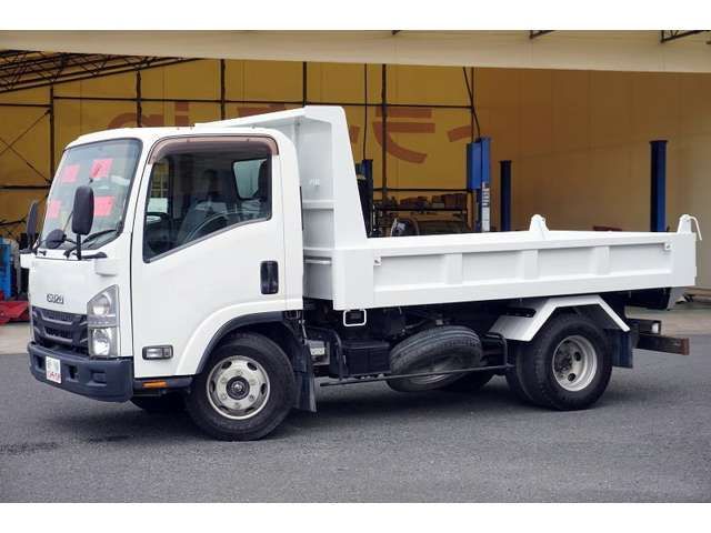 ISUZU ELF 2017
