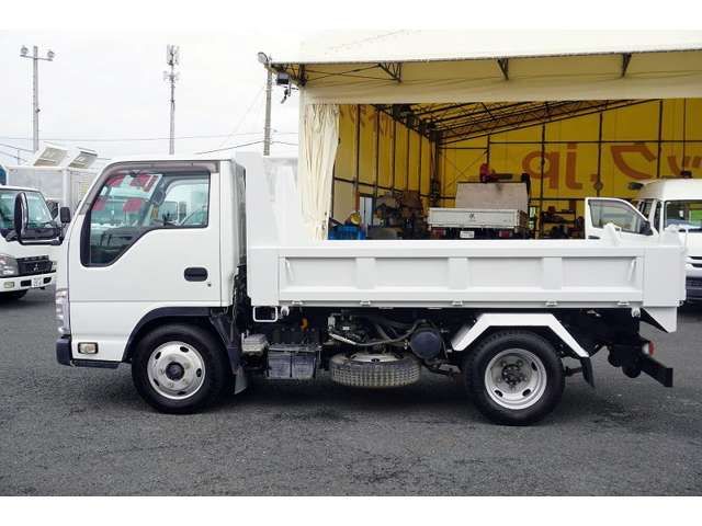 ISUZU ELF 2017