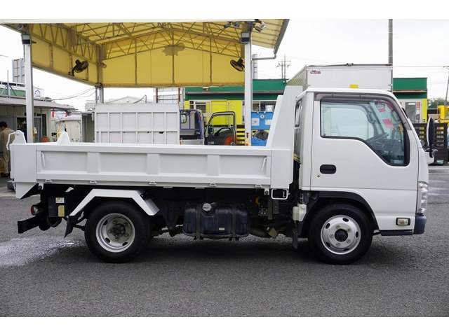 ISUZU ELF 2017