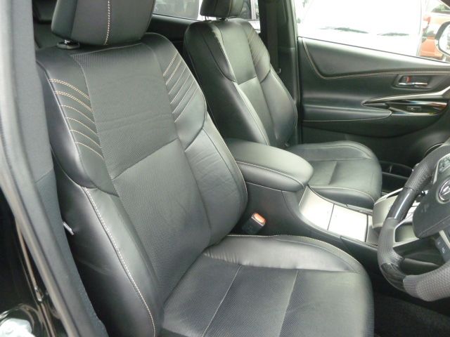 TOYOTA HARRIER HYBRID 2017