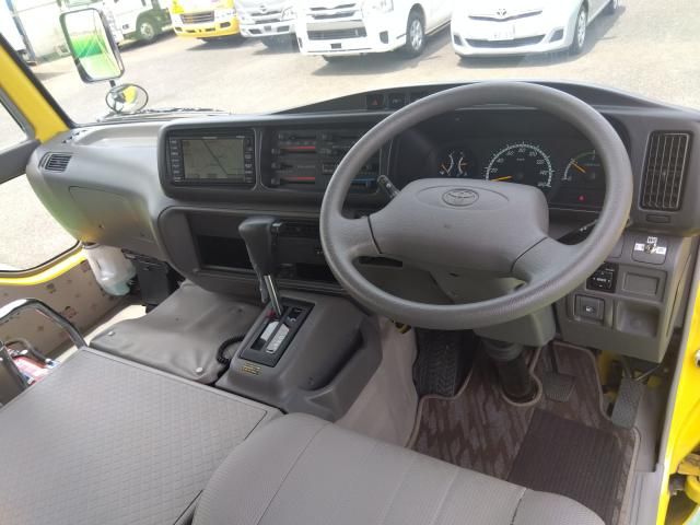 TOYOTA COASTER 2014