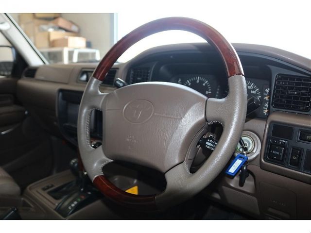 TOYOTA LANDCRUISER wagon 1997