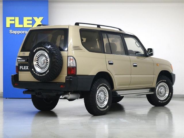 TOYOTA LANDCRUISER PRADO 2001