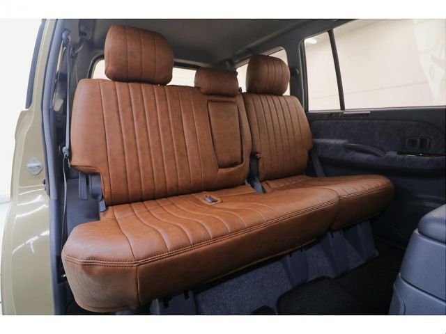 TOYOTA LANDCRUISER PRADO 2001