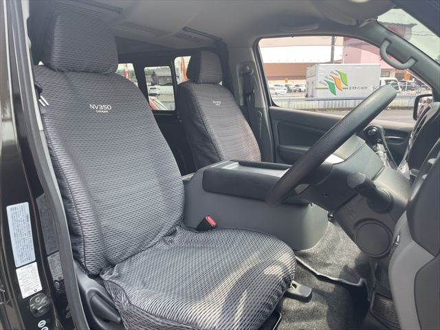 NISSAN NV350 CARAVAN 4WD 2013