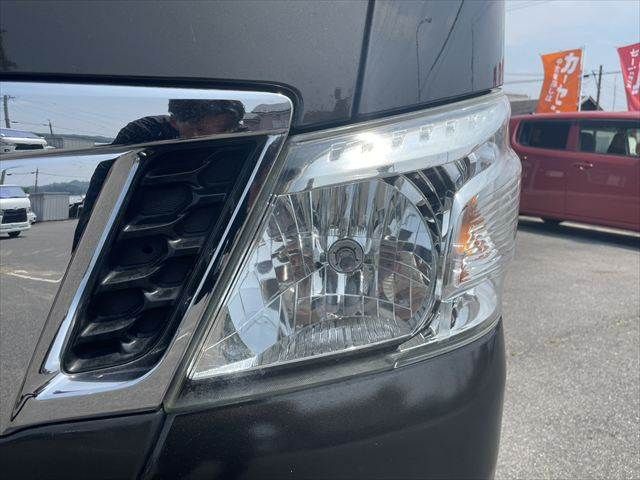 NISSAN NV350 CARAVAN 4WD 2013