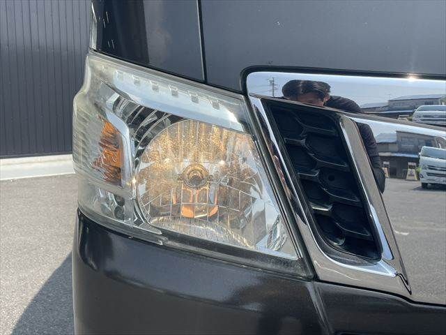 NISSAN NV350 CARAVAN 4WD 2013