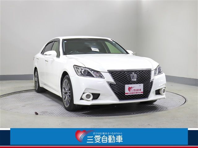 TOYOTA CROWN sedan 4WD 2015