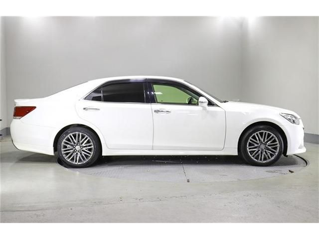 TOYOTA CROWN sedan 4WD 2015