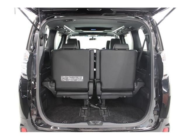 TOYOTA VELLFIRE 2017