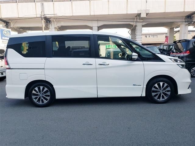 NISSAN SERENA  S-HYBRID 2017
