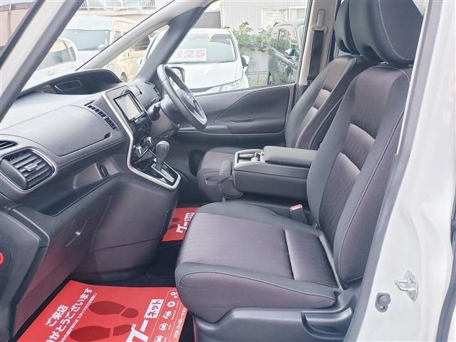 NISSAN SERENA  S-HYBRID 2017