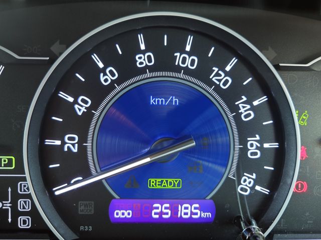 TOYOTA VOXY HYBRID 2020