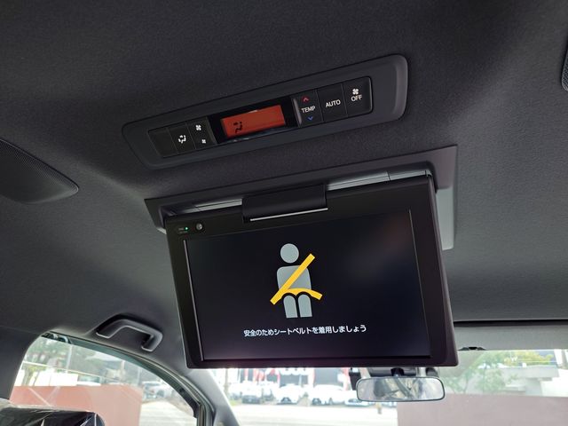 TOYOTA VOXY HYBRID 2020