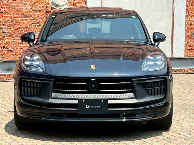PORSCHE PORSCHE Macan 2023