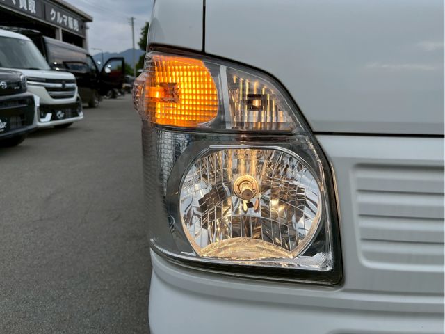 NISSAN NT100 CLIPPER 4WD 2018