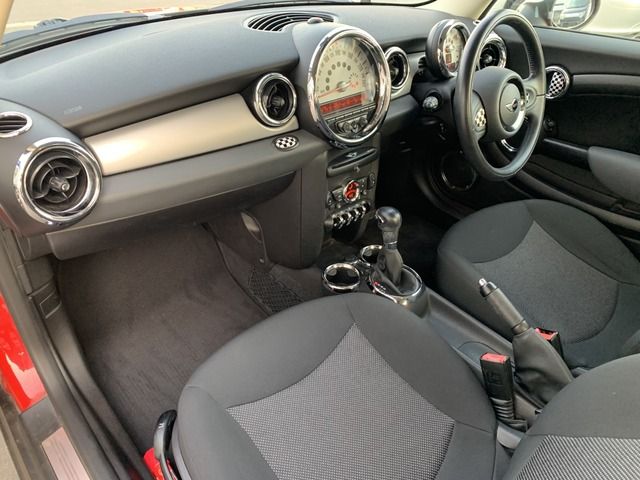 BMW BMW MINI COOPER 2011