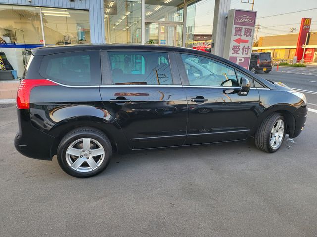 PEUGEOT PEUGEOT 5008 2013
