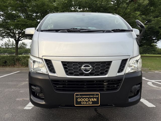 NISSAN NV350 CARAVAN 4WD 2013