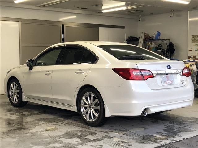 SUBARU LEGACY B4 2015