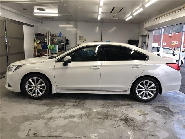 SUBARU LEGACY B4 2015