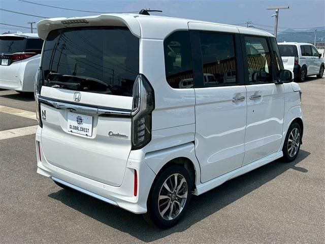 HONDA N BOX CUSTOM 2022