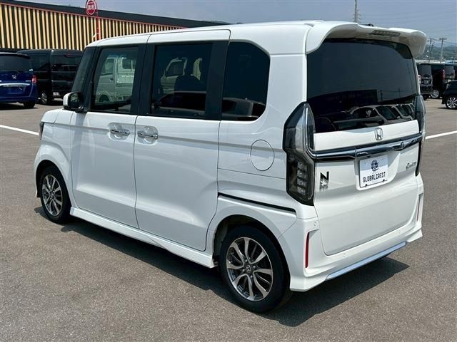 HONDA N BOX CUSTOM 2022