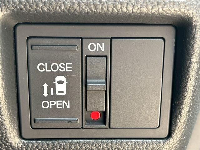 HONDA N BOX CUSTOM 2022