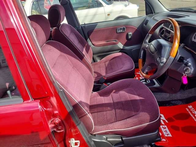 DAIHATSU MIRA GINO 1999