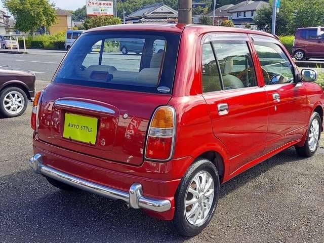 DAIHATSU MIRA GINO 2000