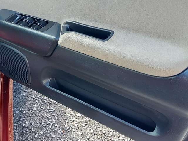 DAIHATSU MIRA GINO 2000