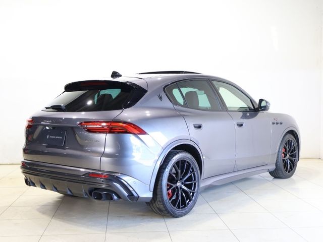 MASERATI MASERATI Grecale 2023