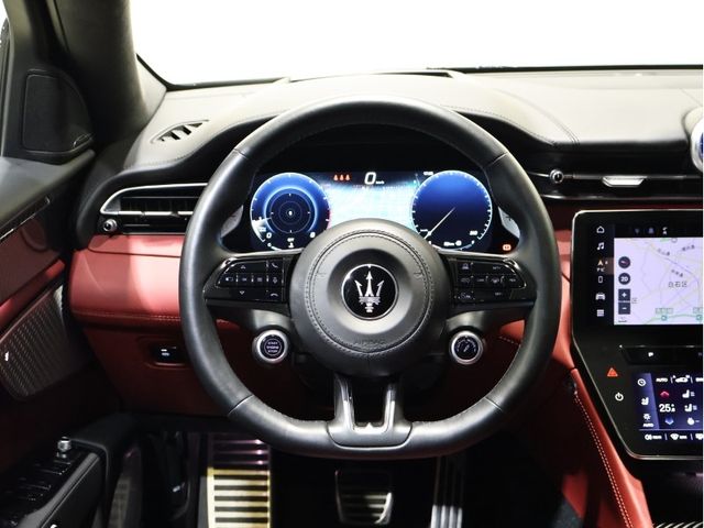 MASERATI MASERATI Grecale 2023