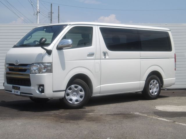 TOYOTA HIACE van 2WD 2019