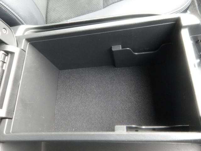 TOYOTA HIACE van 2WD 2019