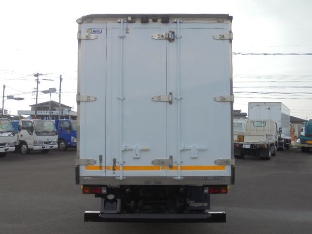 MITSUBISHI CANTER 2018