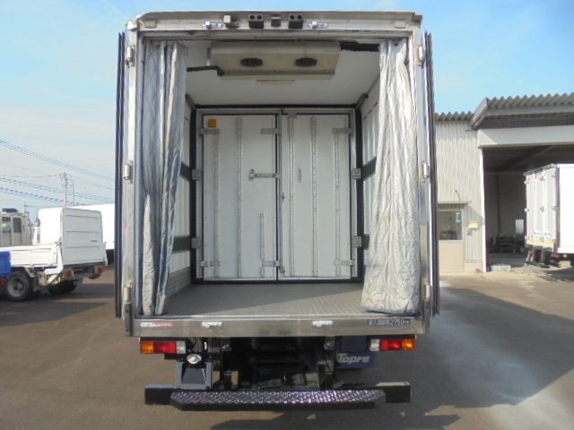 MITSUBISHI CANTER 2018