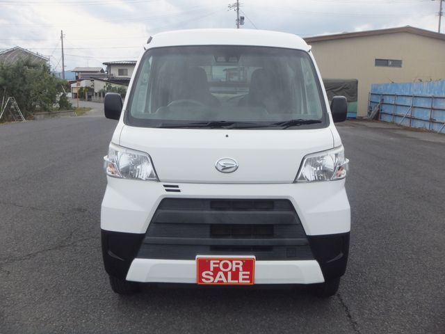 DAIHATSU HIJET CARGO 4WD 2019