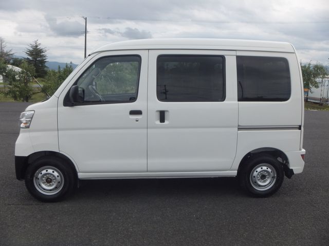 DAIHATSU HIJET CARGO 4WD 2019