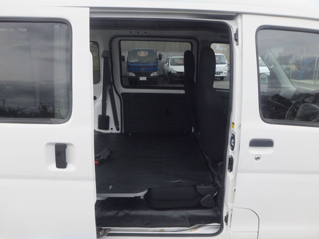 DAIHATSU HIJET CARGO 4WD 2019