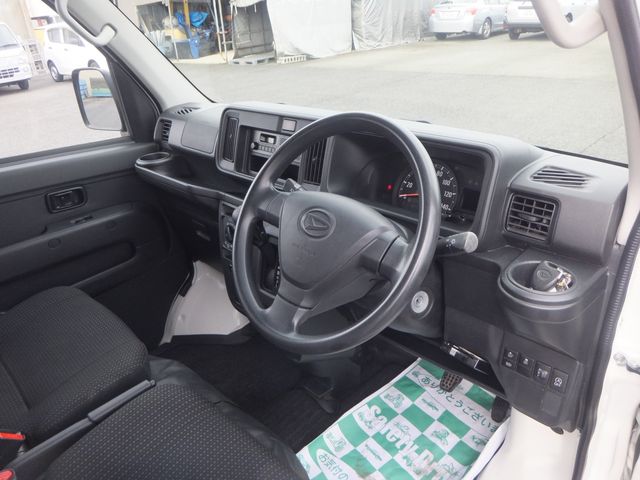 DAIHATSU HIJET CARGO 4WD 2019