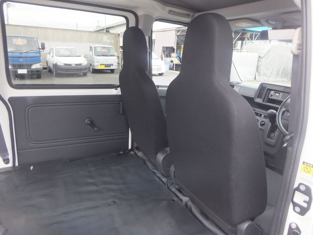 DAIHATSU HIJET CARGO 4WD 2019