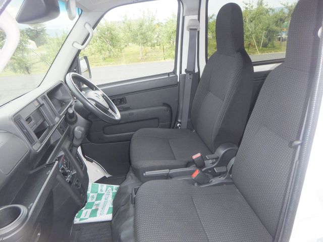 DAIHATSU HIJET CARGO 4WD 2019