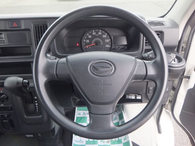 DAIHATSU HIJET CARGO 4WD 2019