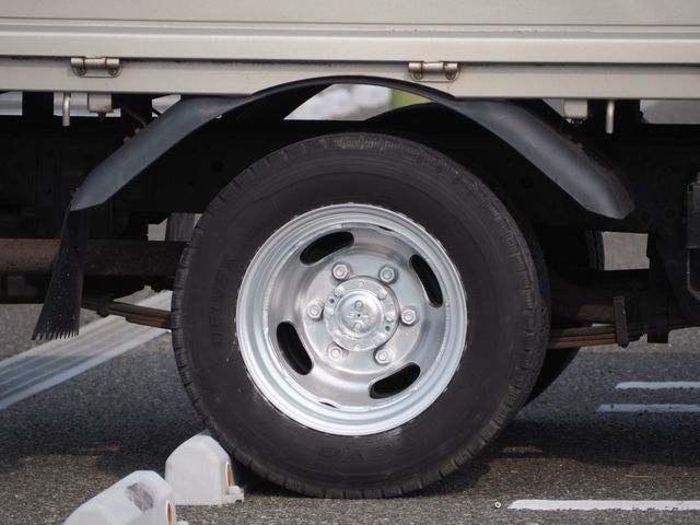 MITSUBISHI CANTER GUTS 2007