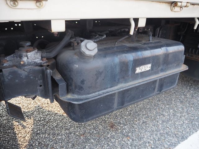 MITSUBISHI CANTER GUTS 2007