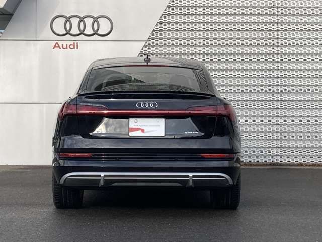 AUDI AUDI e-tron SPORTBACK 2022