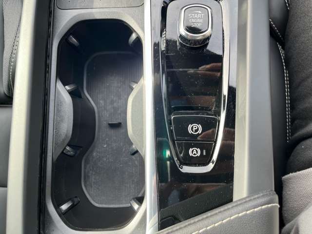 VOLVO VOLVO S60 2022